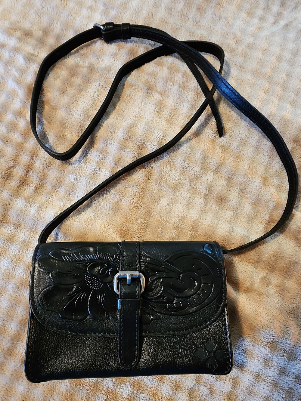 Patricia Nash Black Leather Tooled Floral Crossbody Organizer Shoulder Bag